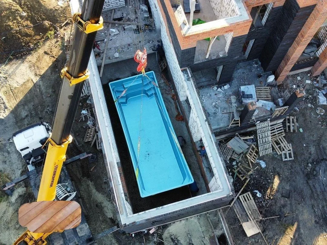 Laguna 9 — зона отдыха у бассейна в Раменском